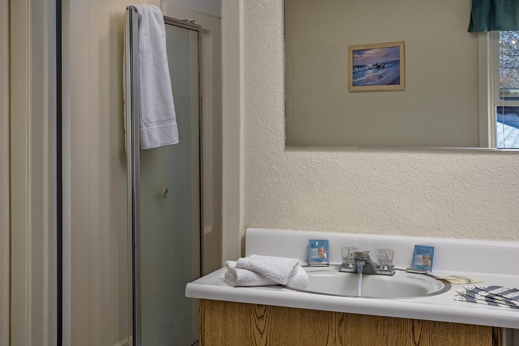 Jnr Hotel Cedarville Eksteriør billede